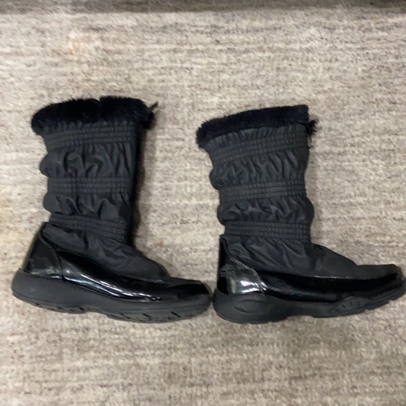 Totes Girls Black Boots sz 3 - Picture 5 of 6